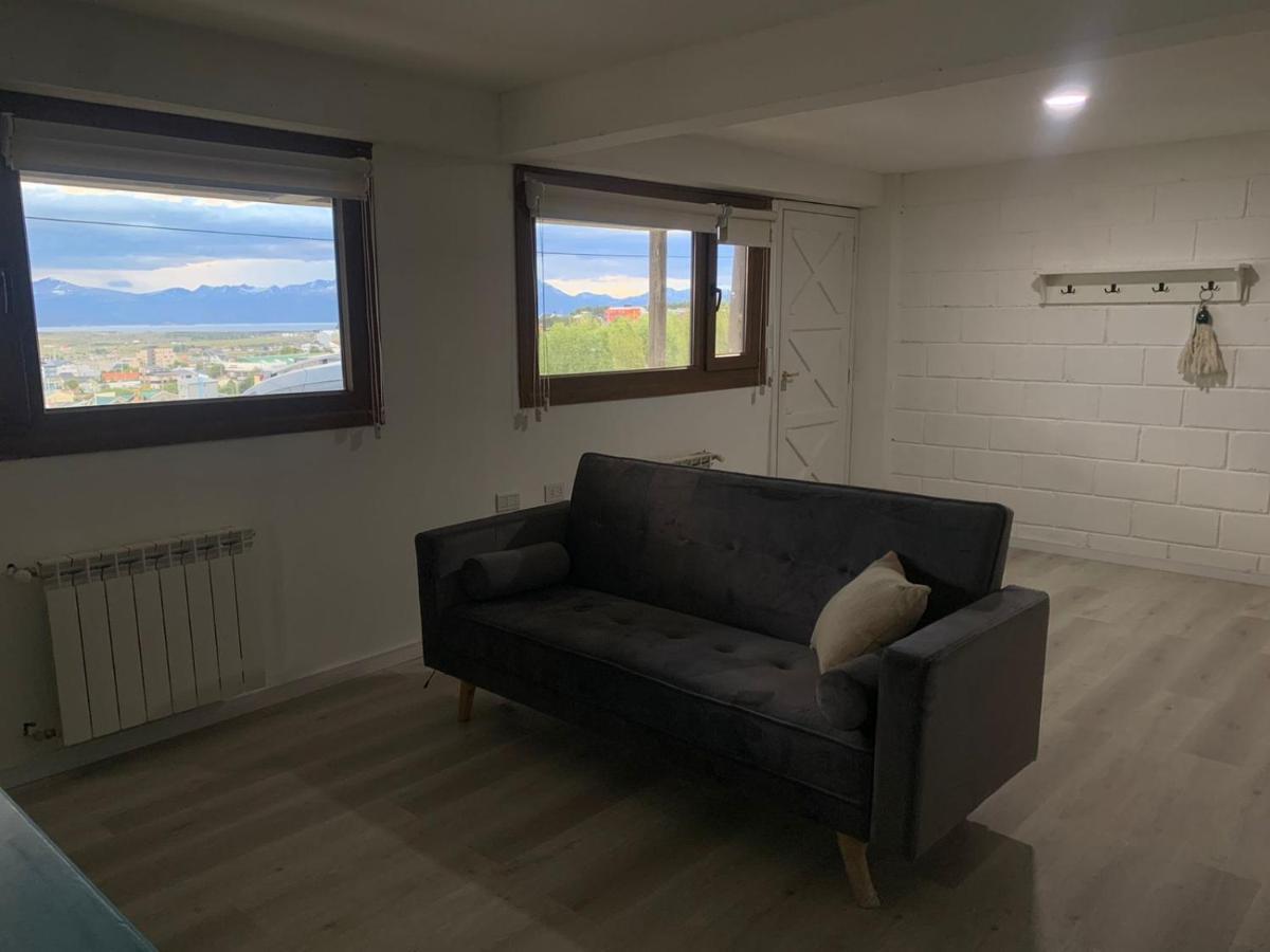 Mirando Al Canal Ushuaia Exterior photo